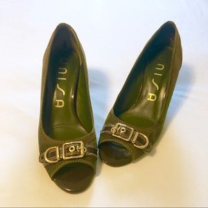 Unisa Peep Toe Heels